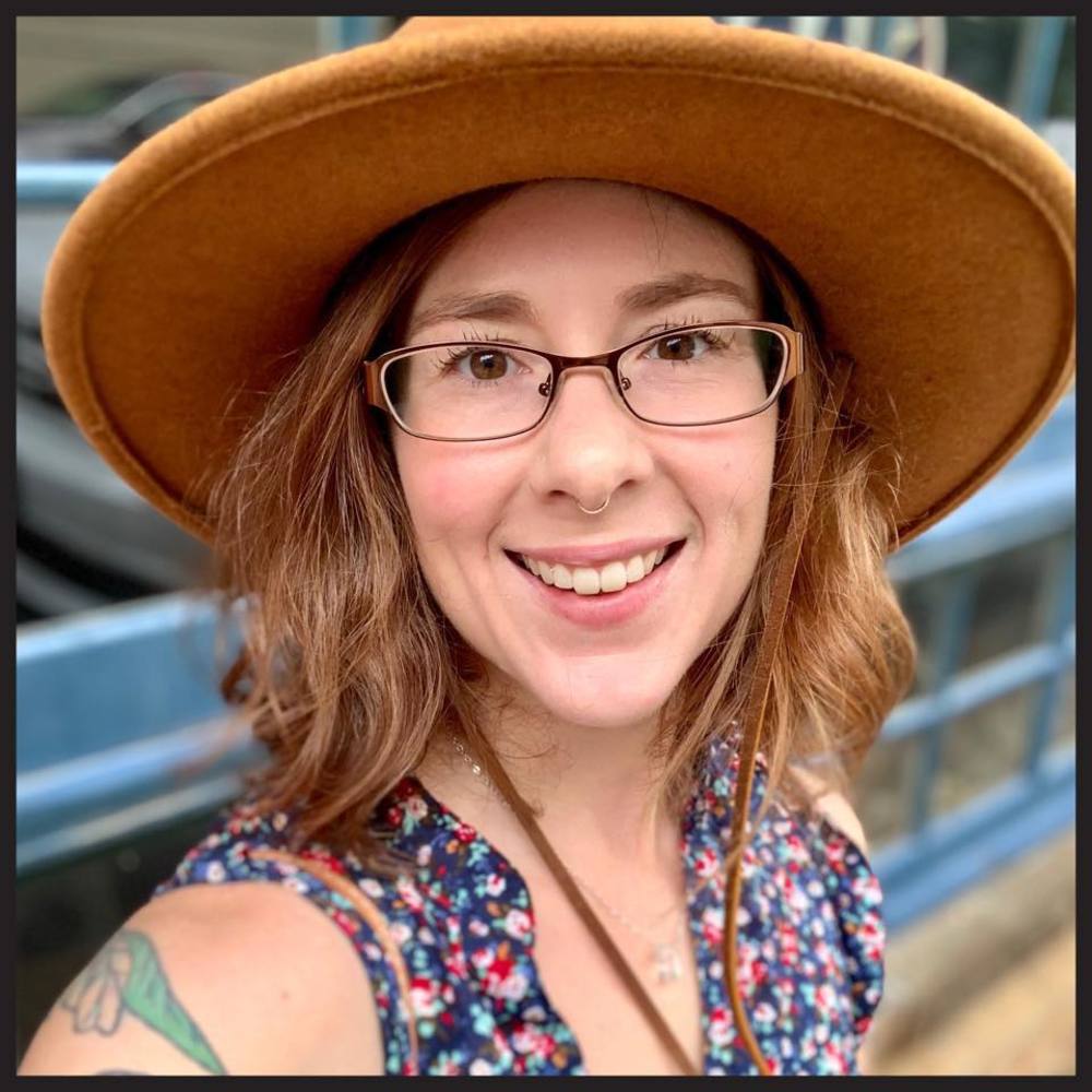 Meet your Posher, Lauren